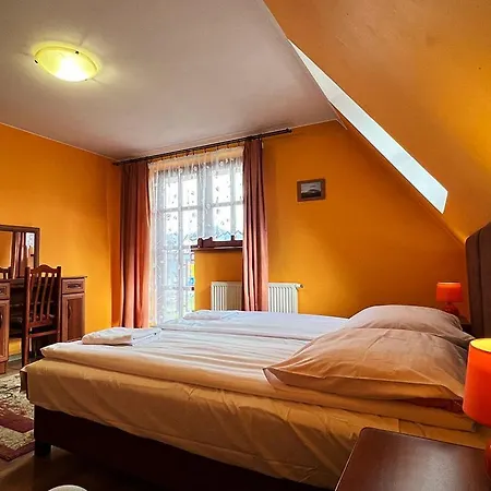 Nocleg ze śniadaniem Calvados Centrum Krupowki 3*