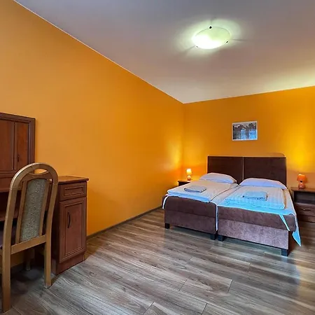 Calvados Centrum Krupowki Nocleg ze śniadaniem
