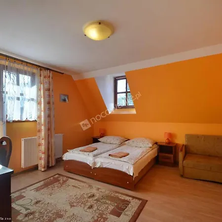 Nocleg ze śniadaniem Calvados Centrum Krupowki 3*