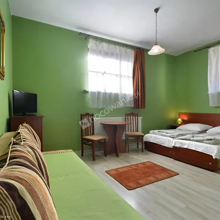 Calvados Centrum Krupowki Bed & Breakfast